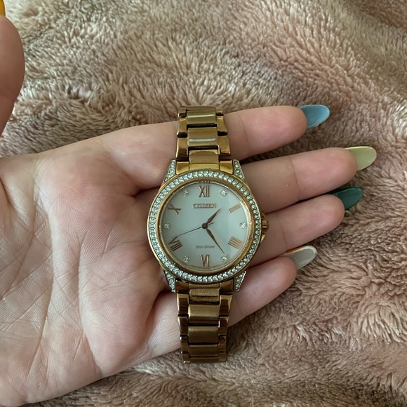 Rose Gold Citizen Watch - Picture 3 of 3
